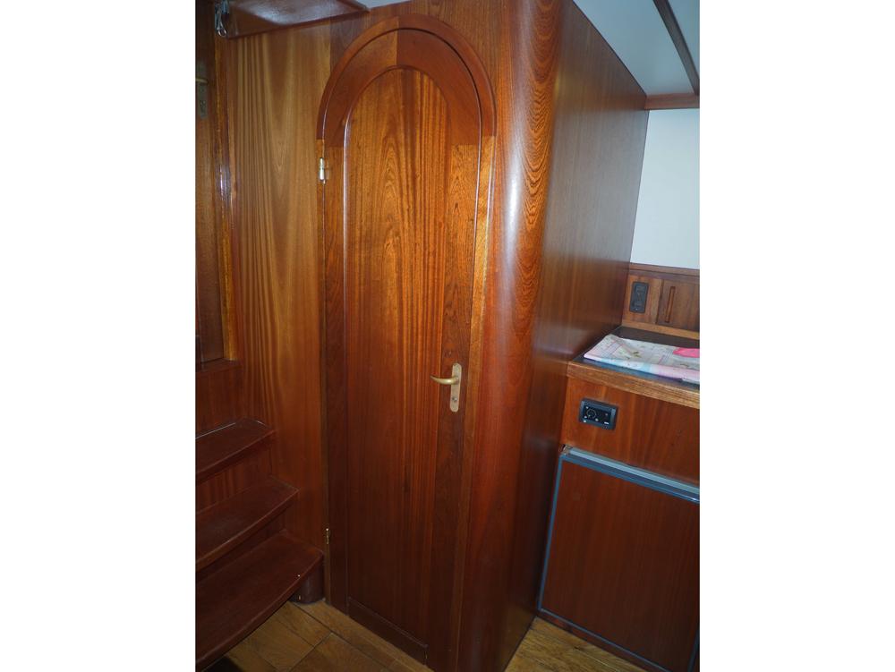 Fore ship, Accommodation